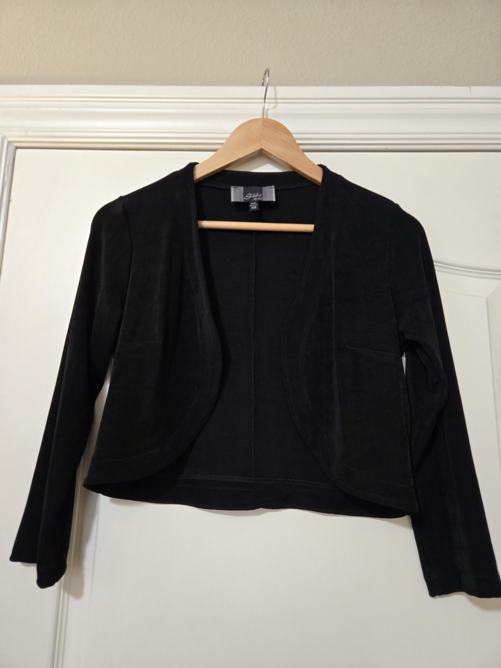 Slinky Brand Black Open-Front Cropped Shrug Soft Flowy Layering
